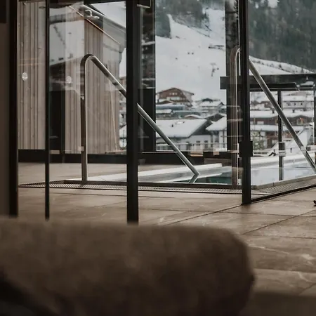 Alpen-karawanserai Hotel 4*