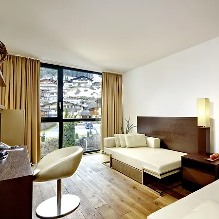 Hotel Alpen-karawanserai 4*