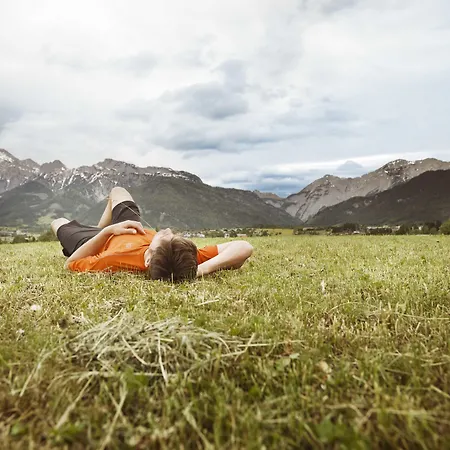 Отель Alpen-karawanserai 4*